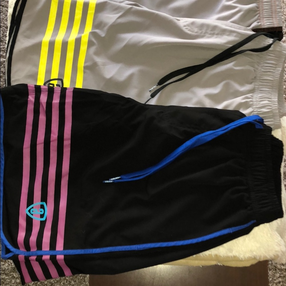 3 pairs of men’s Adrenaline clothing •size small